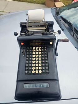 Vintage Burroughs adding machine serie 3-735634