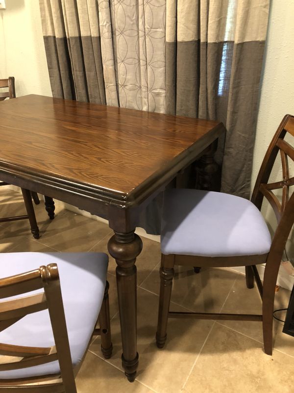 Bar Height Table And 4 Chairs Furniture In Alvin Tx Offerup