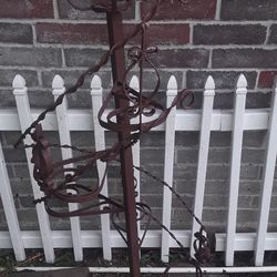 Wrought Iron Pot Holder for Sale in Powder Springs, GA - OfferUp