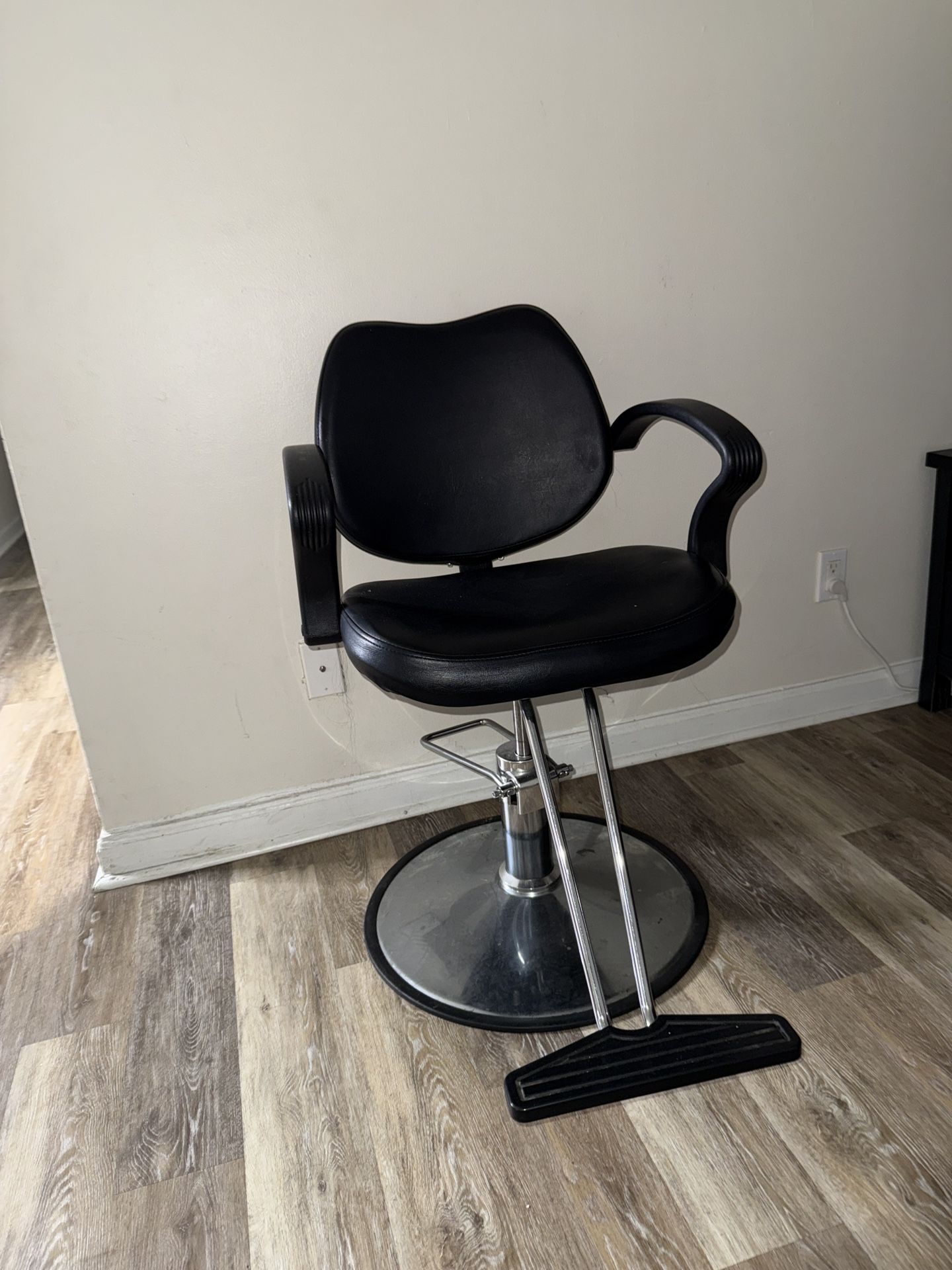 Barber Salon Chair