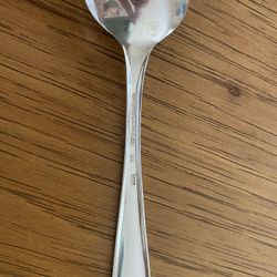 Wm Rogers Silverplated Flatware