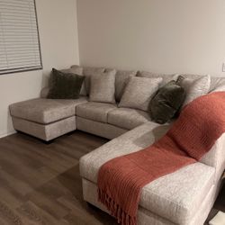 Cambrie Sectional Sofa Couch