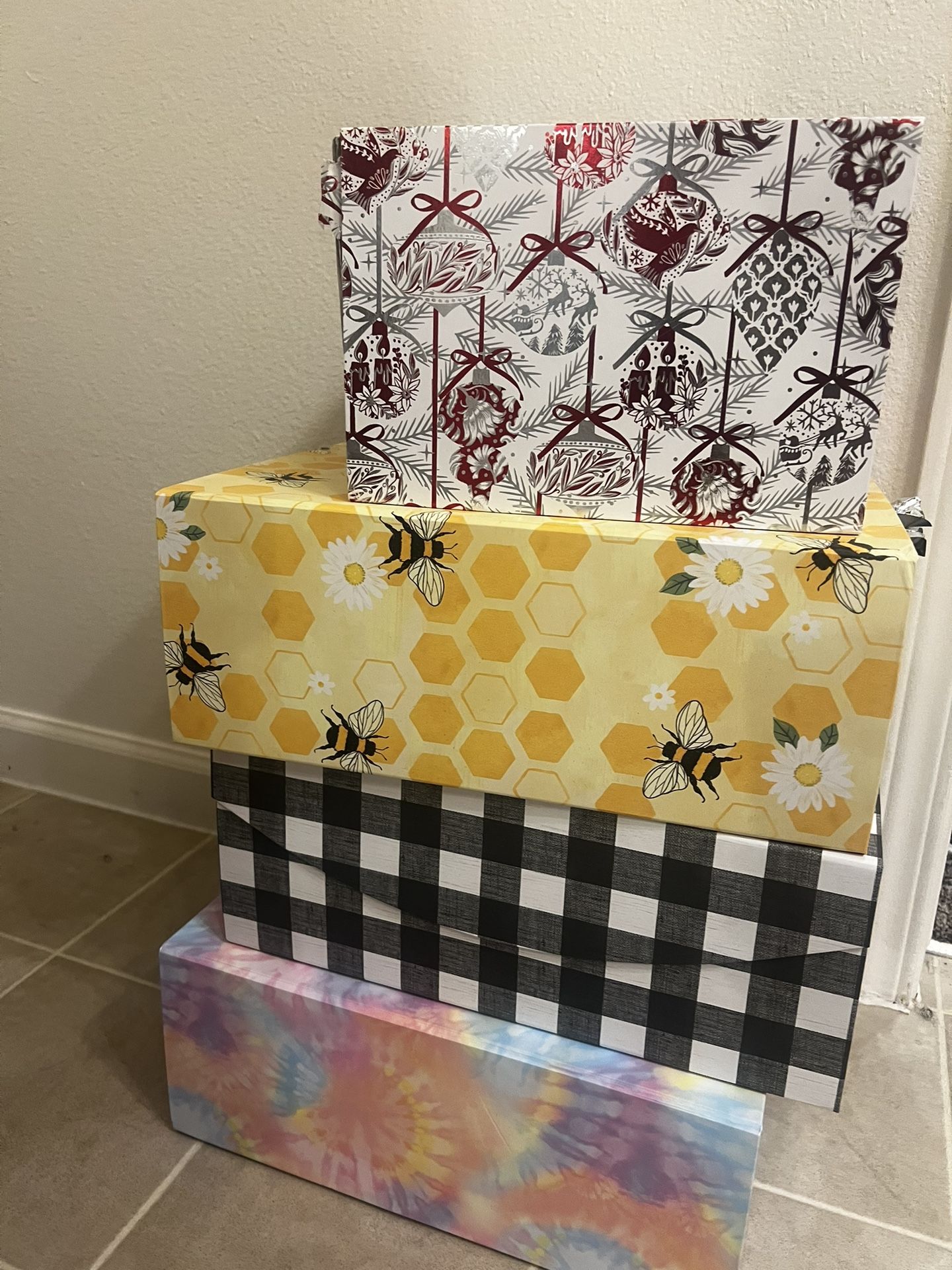 Gift Boxes 