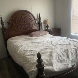 Bedroom Set Queen Size