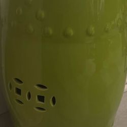Asian Chinese Chinoiserie Lime Green Chartreuse Garden Stool. Can Also Be A Plant Stand, Chair, Table Or Floor Statue.  Now Just $65. 
