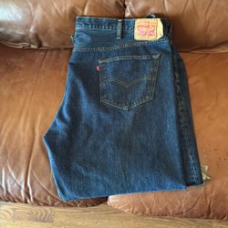 Levi’s 501 Jeans Never Warn