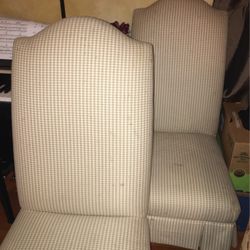 2 drexel heritage dinning chairs 