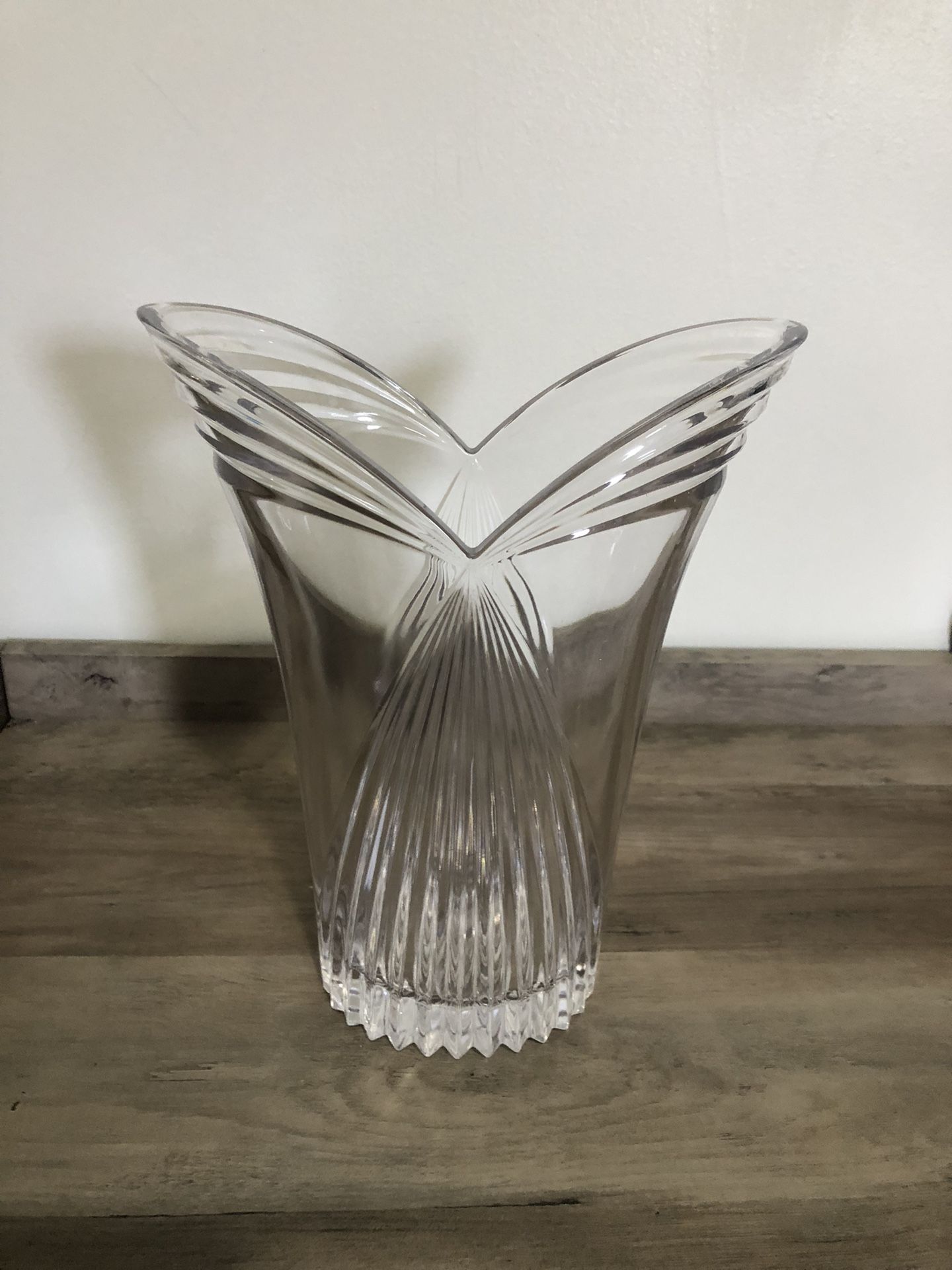 Chrystal Vase 