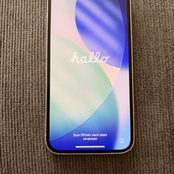 iPhone 13 Pink 256GB – Fully Working – Minor Screen Crack –