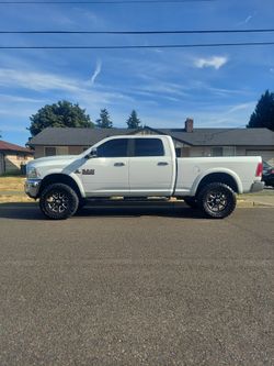 2017 dodge ram 2500 Laramie 4x4