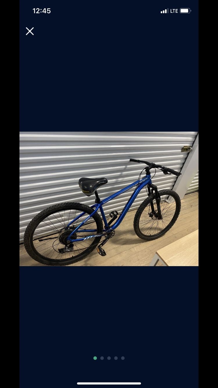 Hyper Mountain Bike For Men’s Or Women’s 29 Inch Tires