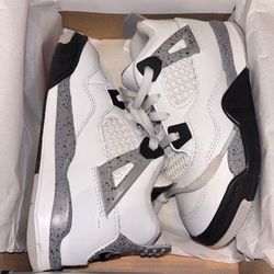 Jordan 4 Retro