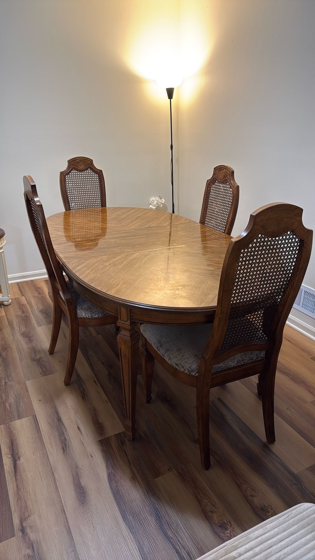 Walnut Dining Table With 4 chairs