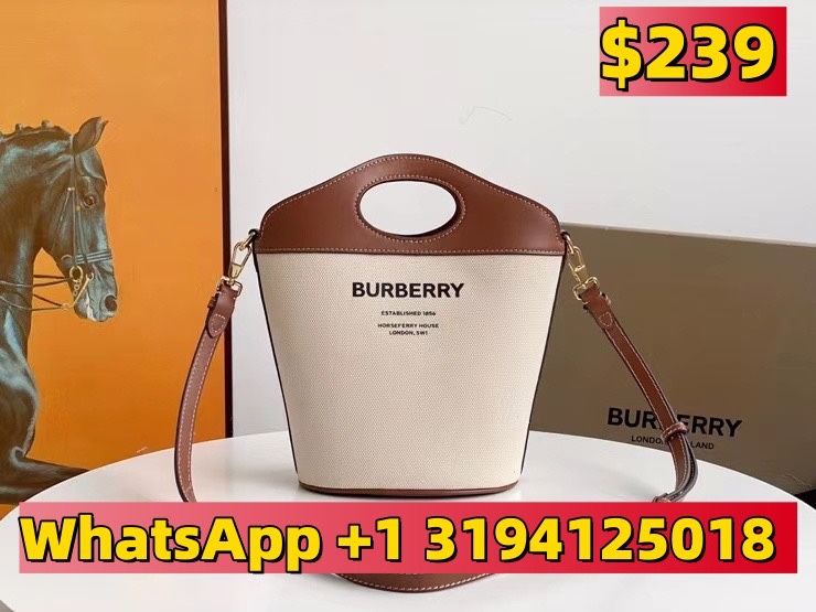 Burberry cream Bucket Pocket Shoulder bag