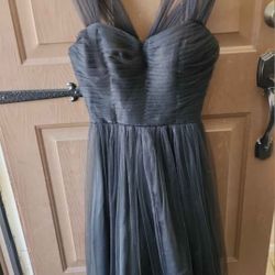 SMALL. .. women's Vintage Looking Dress & Petticoat ( Great Condition).. For Prom / Wedding/ Night Out