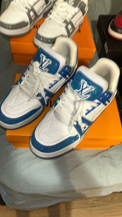 Shoes/clothes