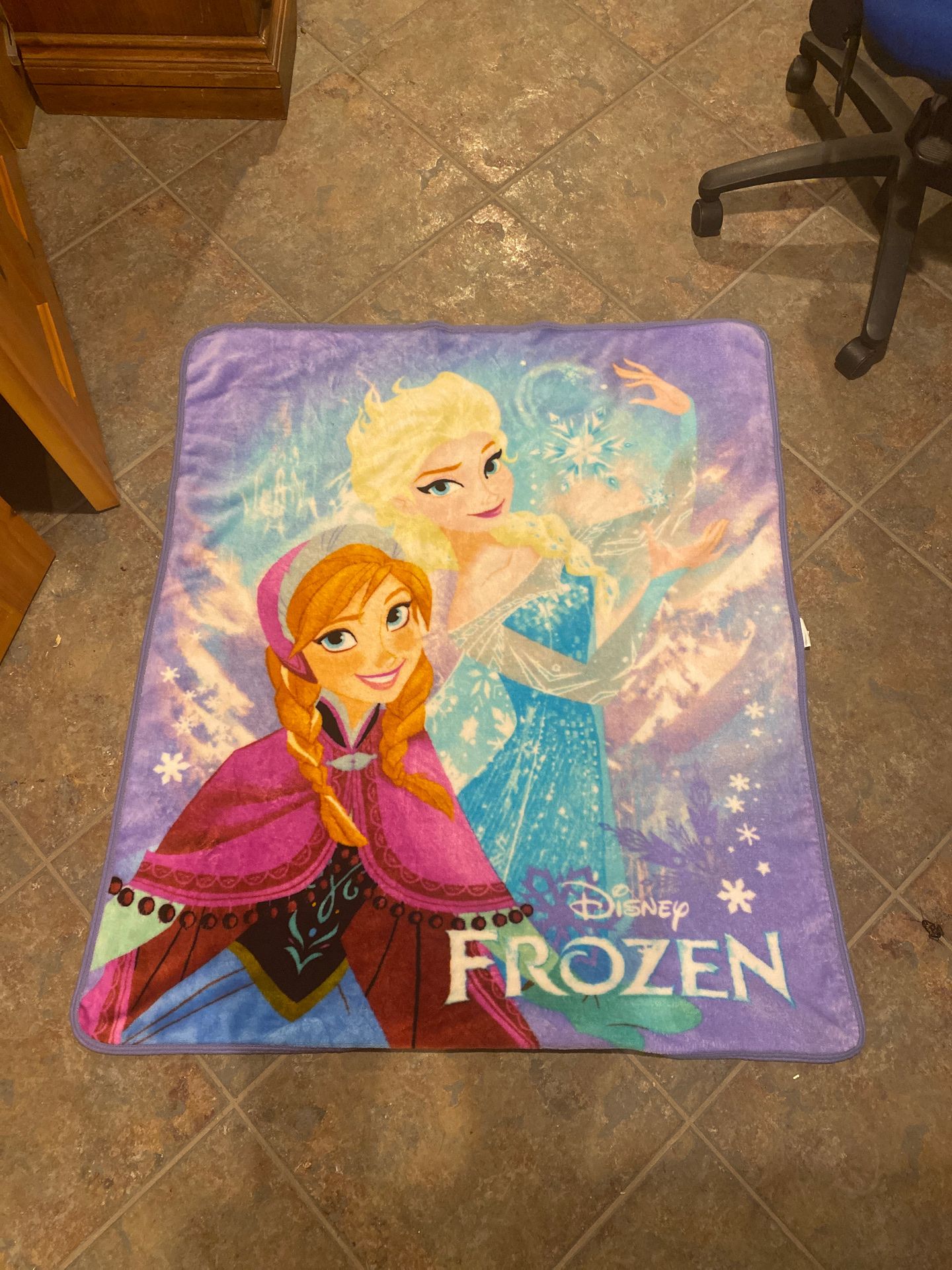 Frozen fleece blanket