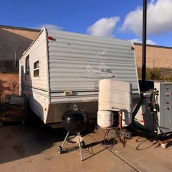 2004 Shasta Four Winds