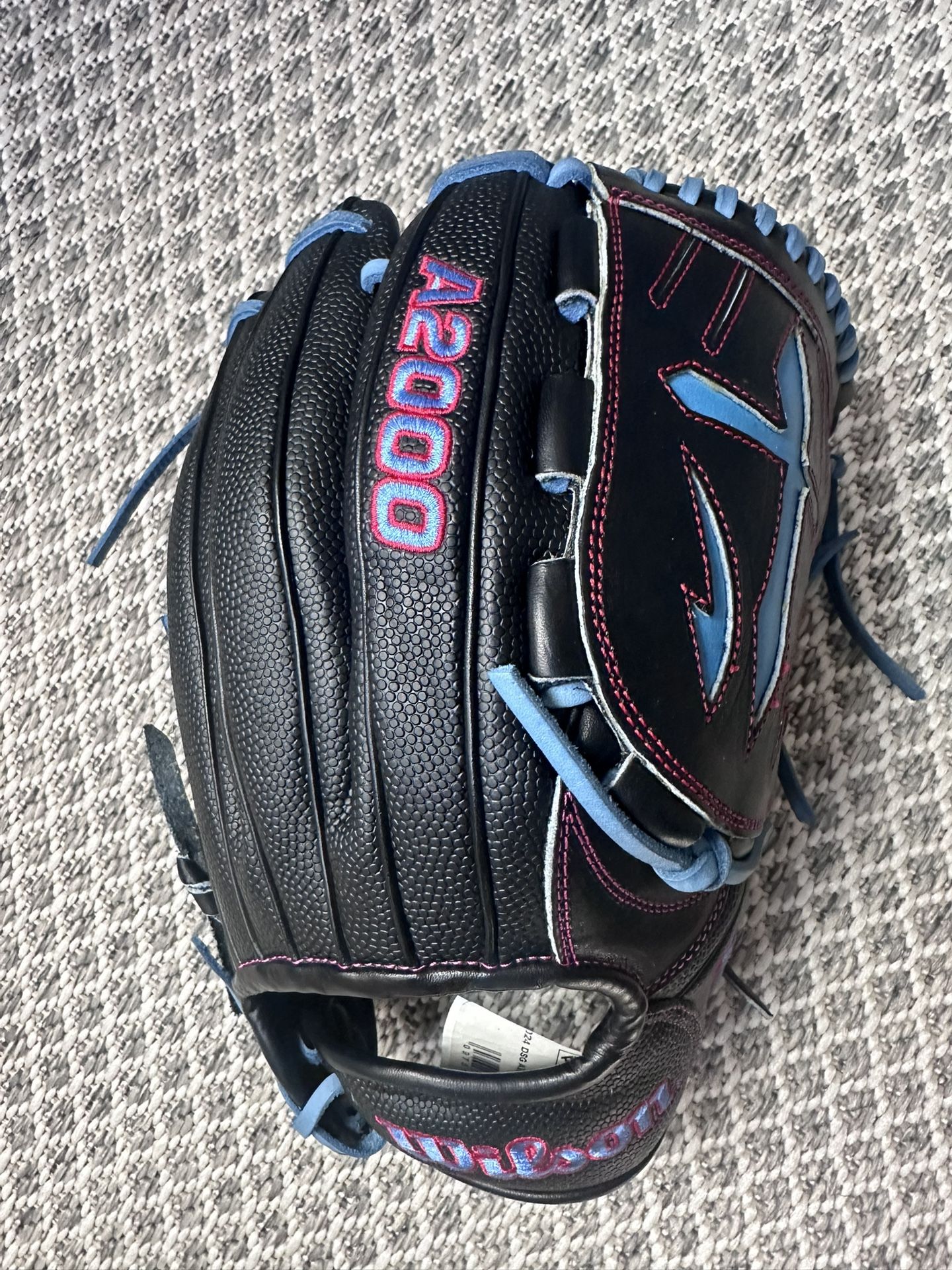 Wilson A2000 12” Glove With Custom Blue Laces