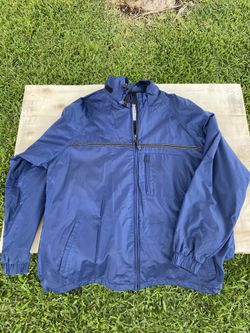 Size XL windbreaker mens