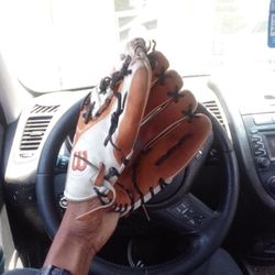 Wilson A2k A2000 H Web Infield Great Condition