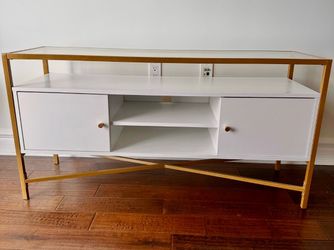 Brand New Deleon 43-75 Inch TV Stand