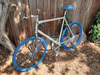 SE Custom Fixie. DC Shoes Edition USED