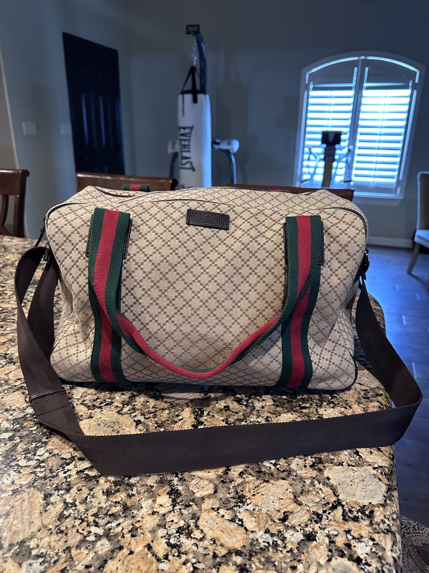 Medium Gucci Duffle Bag