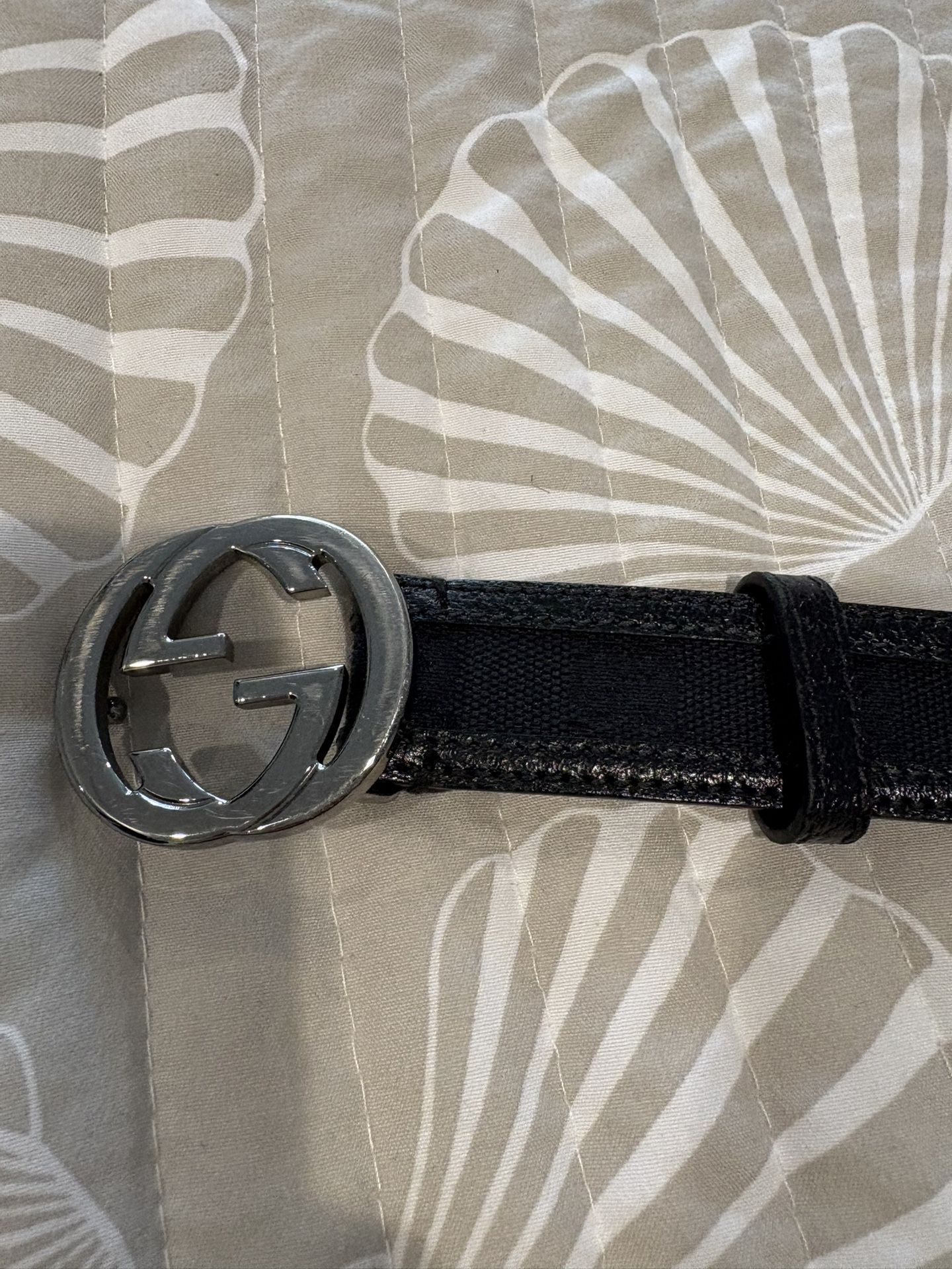 Women’s Gucci Canvas Belt M