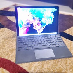 Microsoft Surface Pro 6/With Docking Station