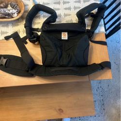 Ergo Baby Carrier
