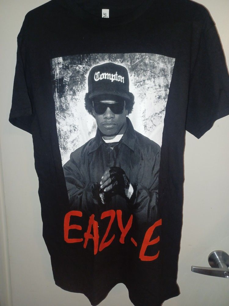 Easy E T SHIRT medium Size