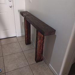Beautiful Rustic Looking Wooden Accent Table/entry Stand Ect Must Pick Up Broadway And APACHE BUCKEYE AZ CASH ONLY $80