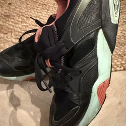 Puma Men’s Sneakers – Factory Sample – Size 9