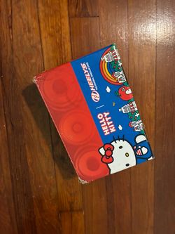 Hello Kitty Heely’s