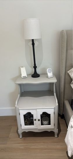 Antique dresser and 2 nightstands