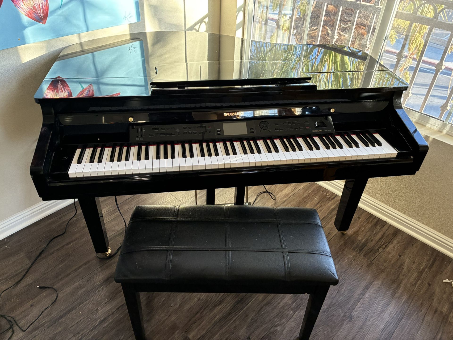 Suzuki MDG-330 Mini Grand Digital Piano
