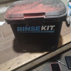RINSEKIT PORTABLE SHOWER 