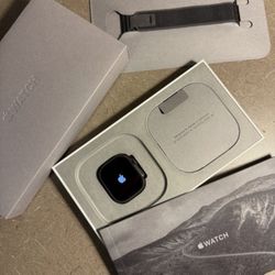 Apple Watch Ultra 2 49mm GPS/AT&T Titanium Case