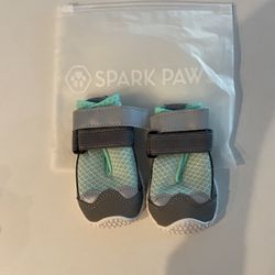 New Spark Paws Size C