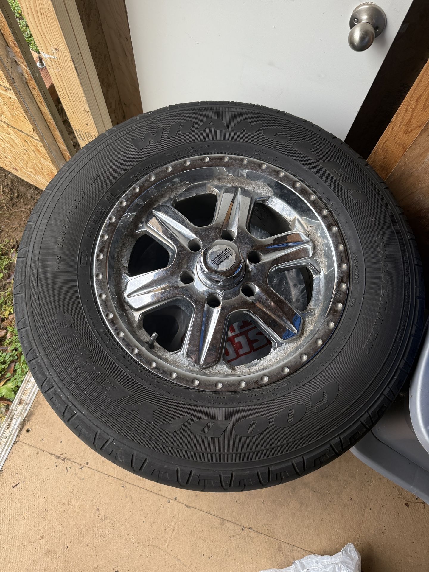 Free Wheels And Tires