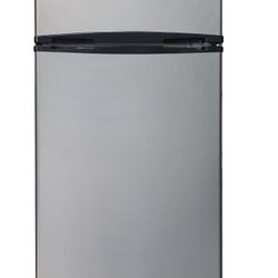 Frigidaire 7.5 Cu. ft. Refrigerator, Platinum Series, Standard Door Style - Stainless Look