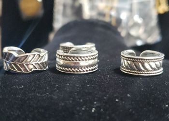 Toe Rings 