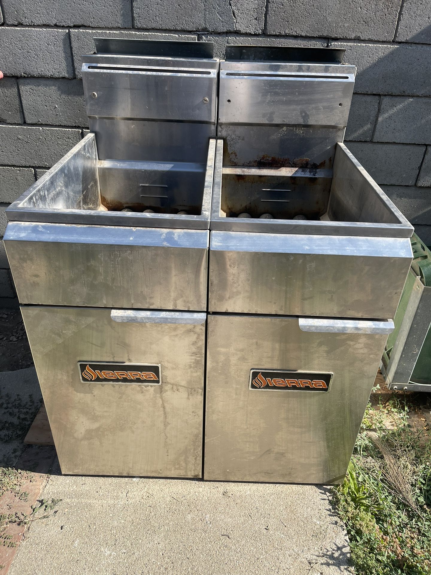 2 commercial deep fryers $300 Each