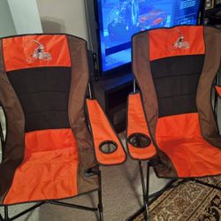 BROWNS  X-LG. FOLDING CHAIRS
