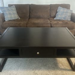Sofa, Chase Lounge, And Coffee Table