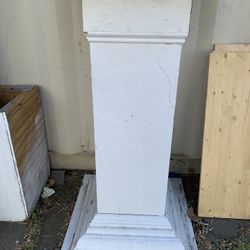 Wood Pillars