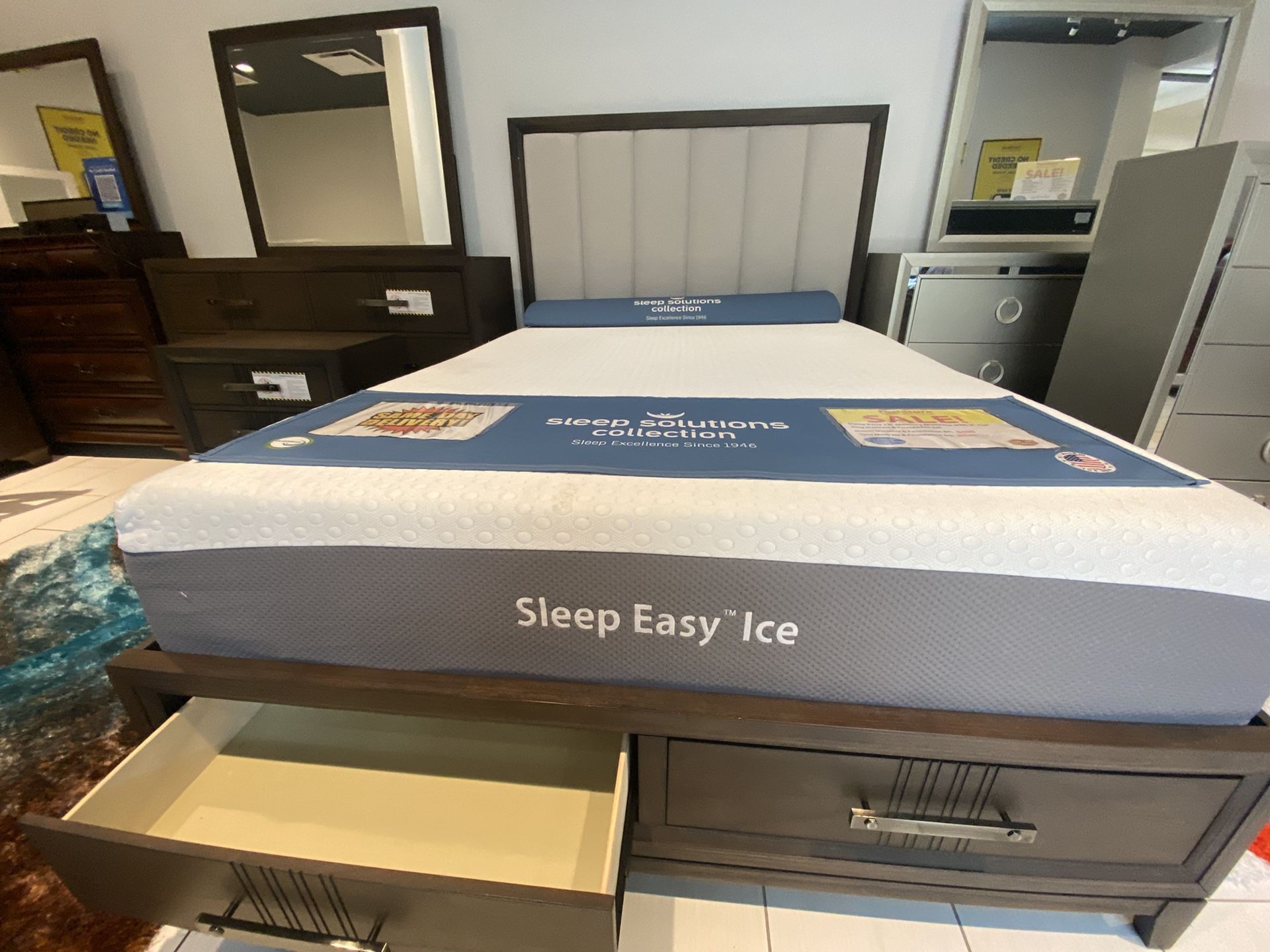 WE SELL BEDROOM SETS COMPLETE AND SAVE HUGE! DELIVERY TODAY! DETAILED AND WOOD WELL BUILT