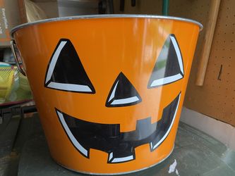 Halloween Metal Bucket