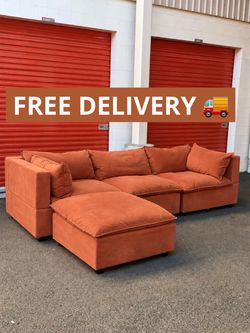 Albany Park Kova Modular Sectional + Ottoman 🛋️